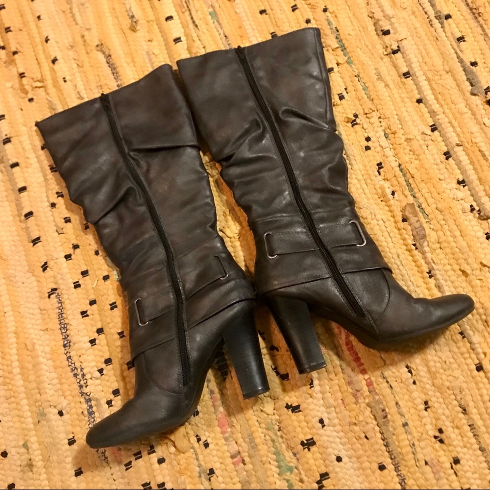 🚫SOLD🚫Rialto Knee Boots - Picture 5 of 13